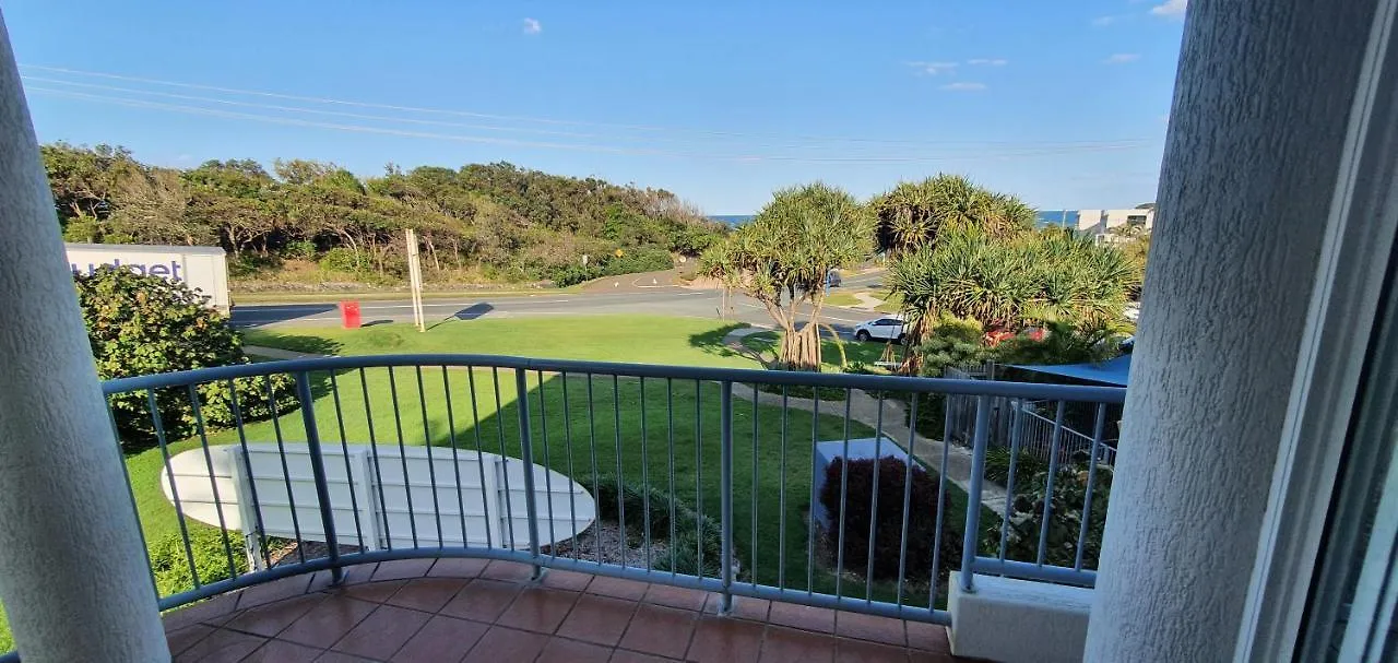 Pandanus Coolum Beach Aparthotel