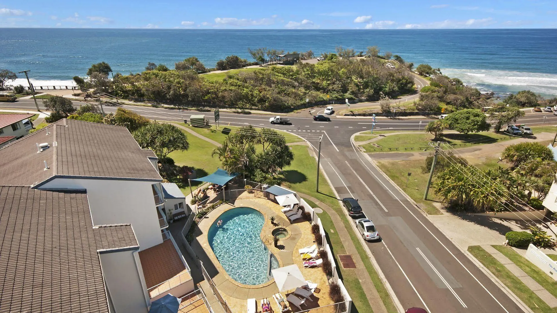 Pandanus Coolum Beach Aparthotel