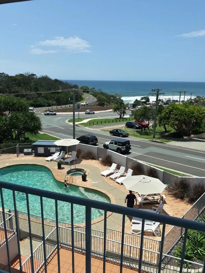 Pandanus Coolum Beach Aparthotel