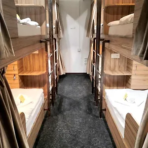 Mariel Capsule hotel Saint Petersburg